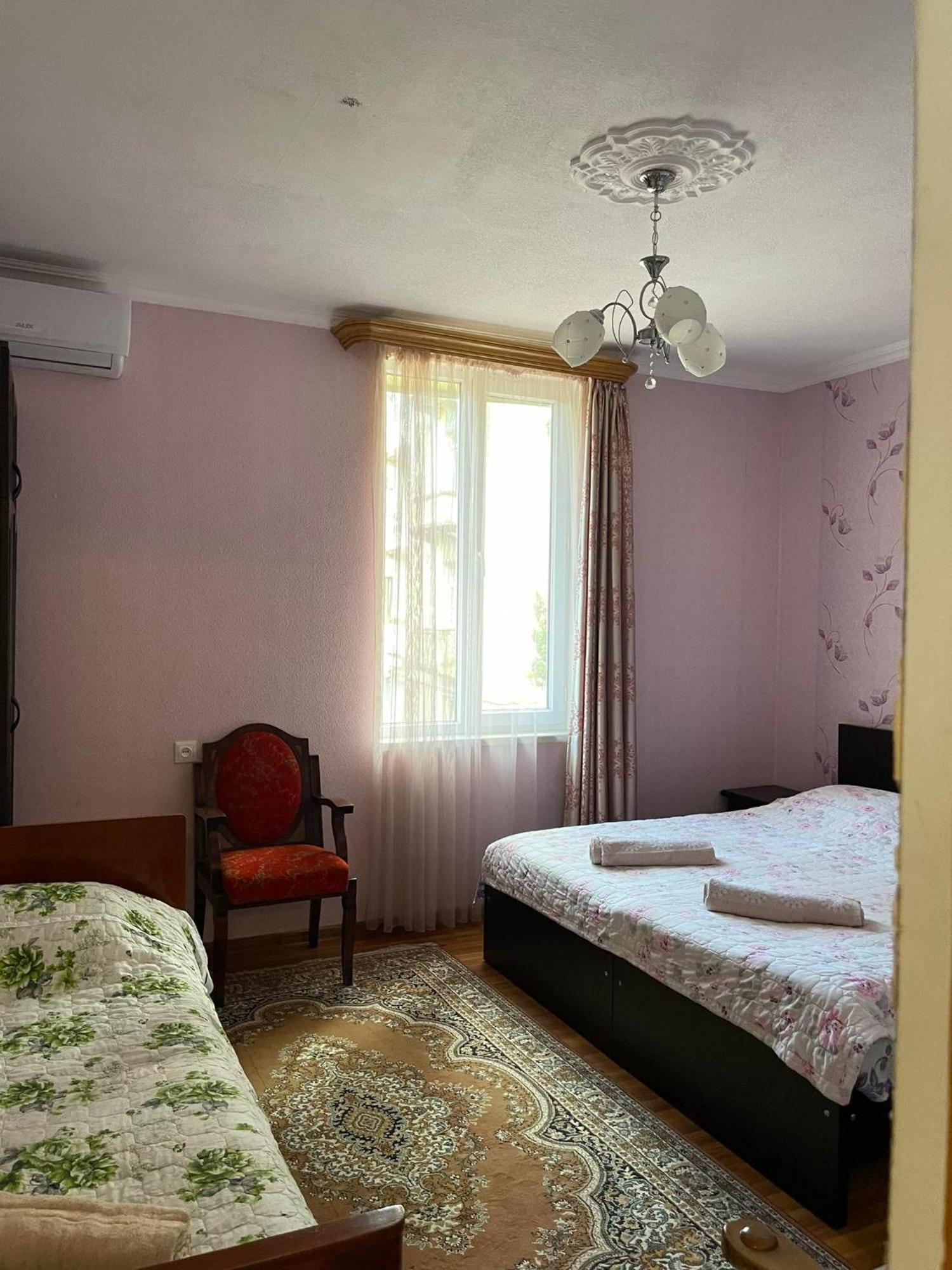 Irina Hotel Tskaltubo Exterior photo